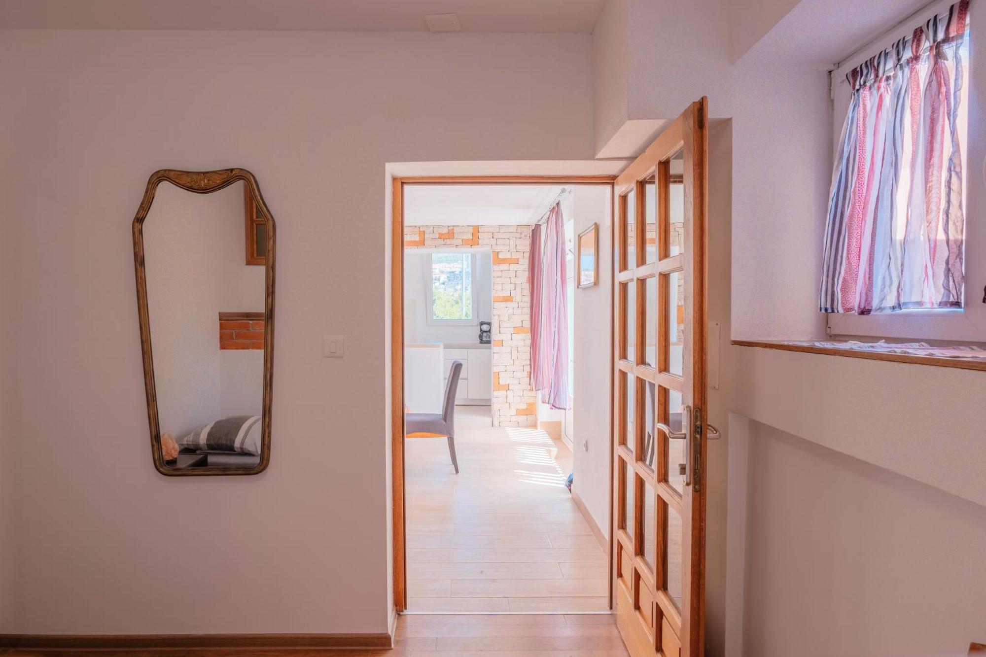 Apartments Ema Sibenik Ngoại thất bức ảnh