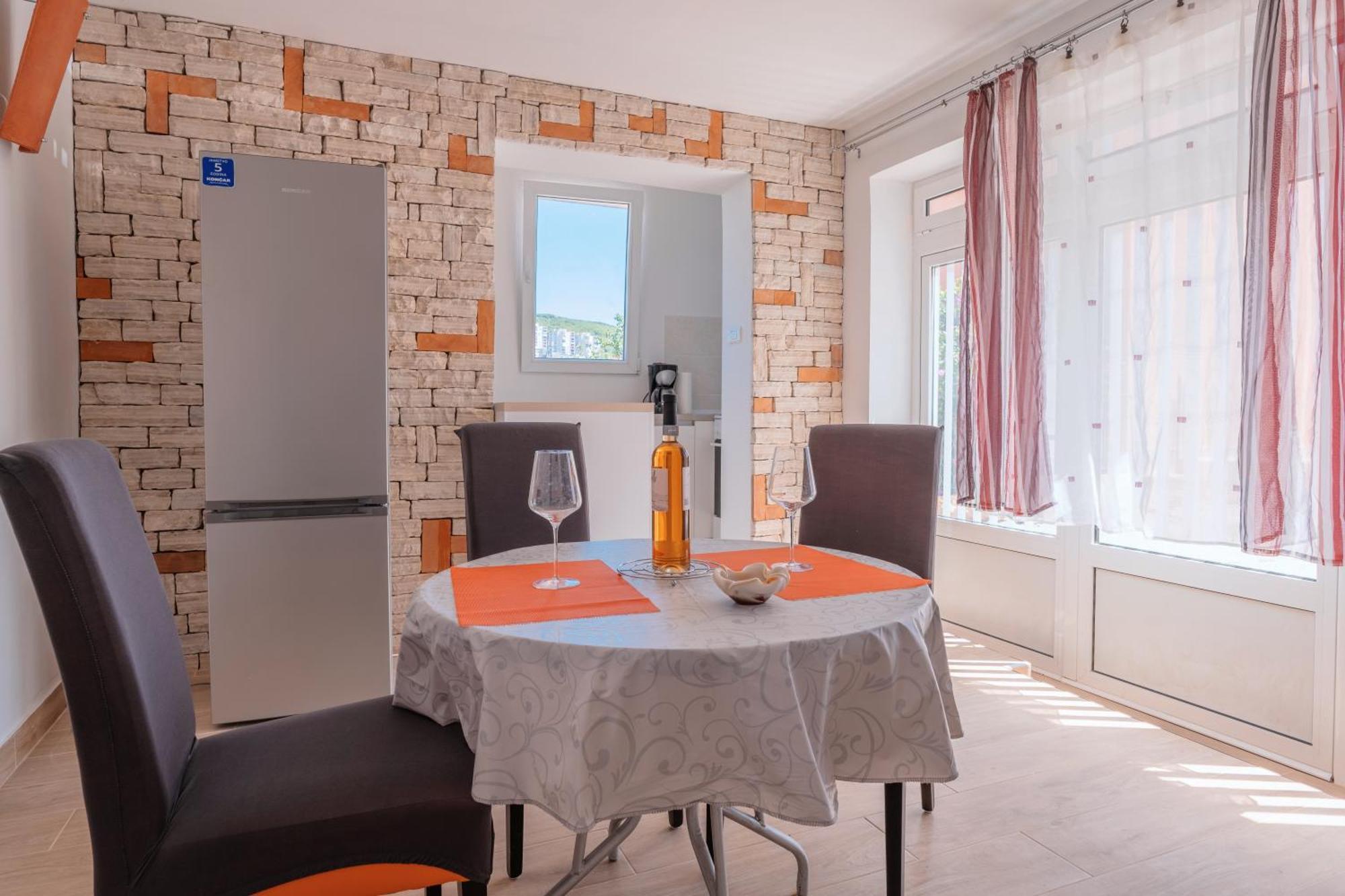 Apartments Ema Sibenik Ngoại thất bức ảnh