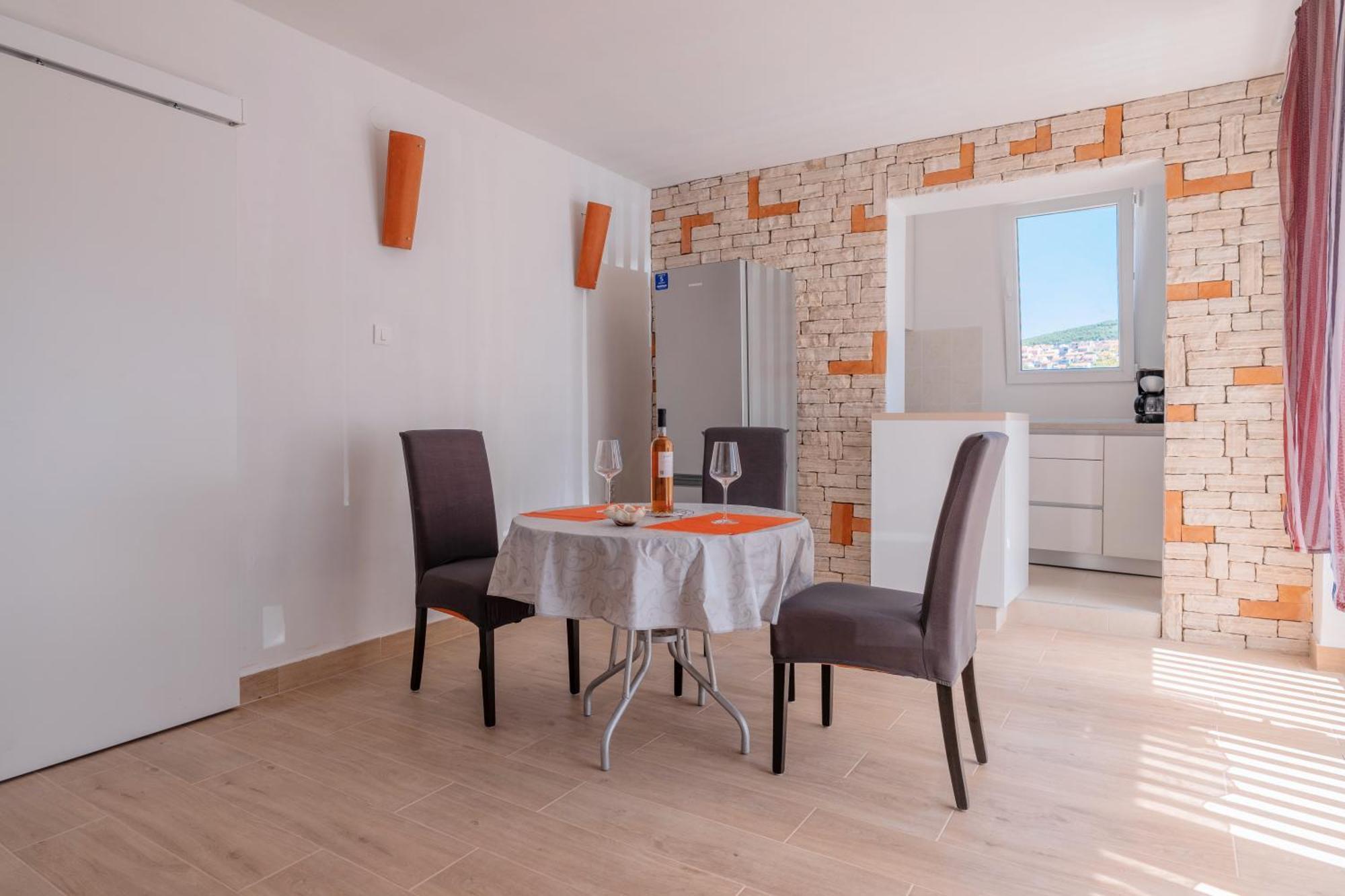 Apartments Ema Sibenik Ngoại thất bức ảnh